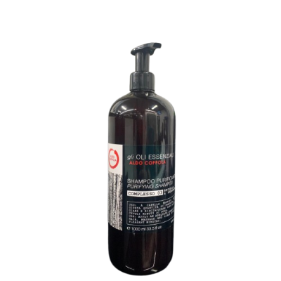 Shampoo sebo normalizzante con azione purificante intensa.