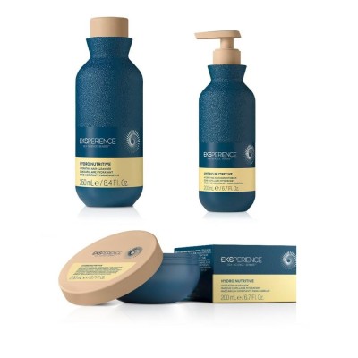 Kit per capelli idratante composto da shampoo, balsamo e maschera